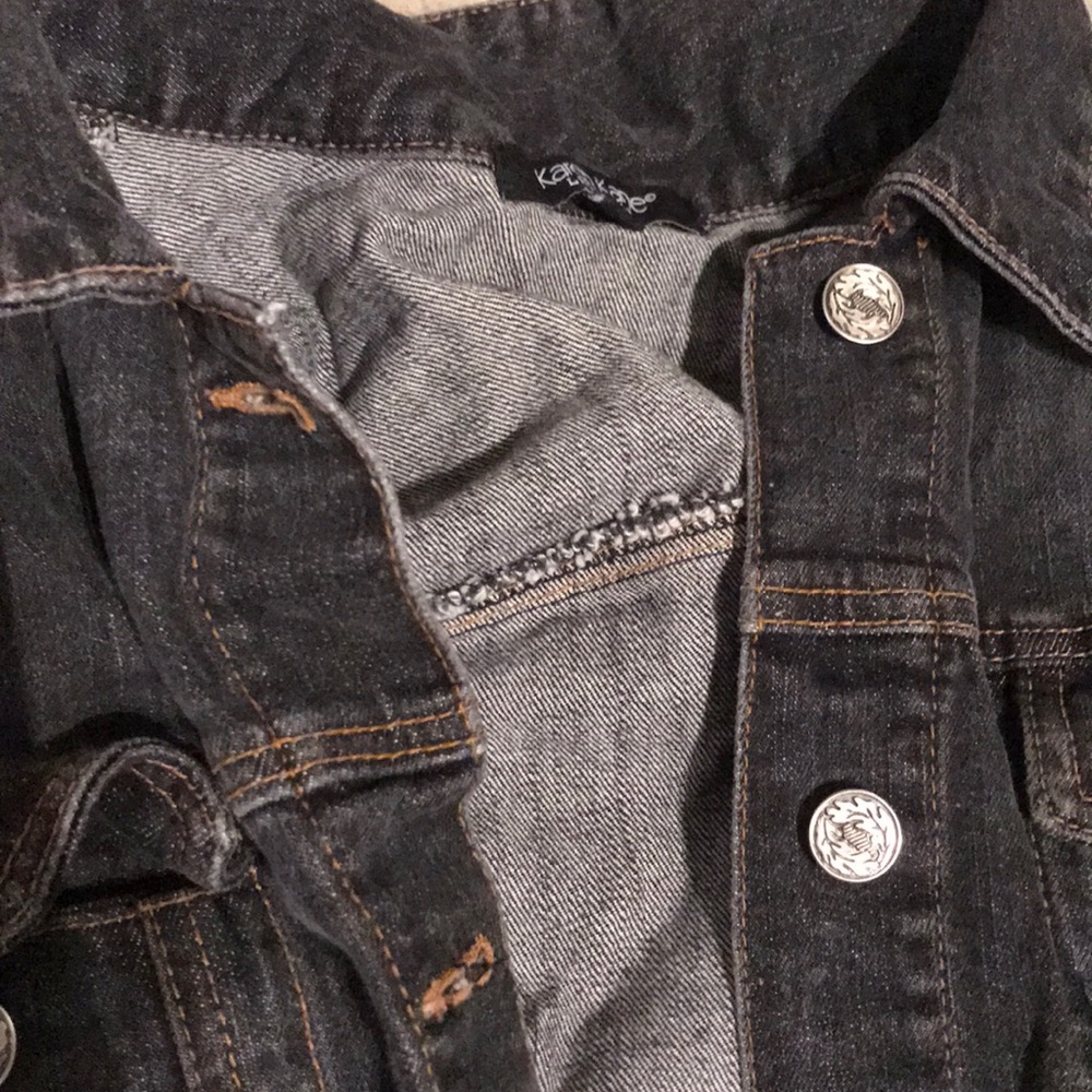 Jacket - Picture 2 of 4